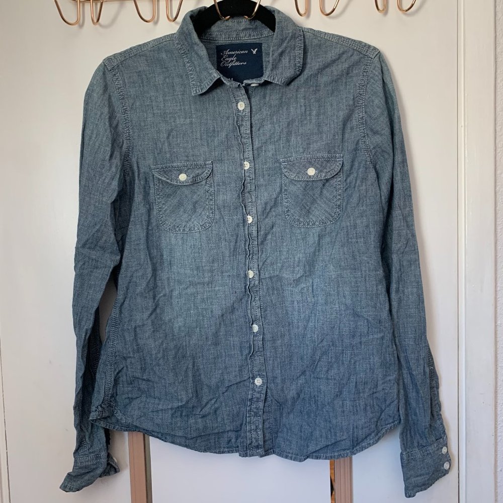 American Eagle Chambray Button Down Shirt Sz Med